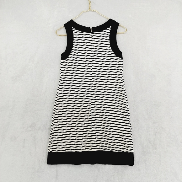 Eliza J Stripped Black Ivory Beige Rayon Textured Sleeveless Shift Dress P6389 - Picture 4 of 8